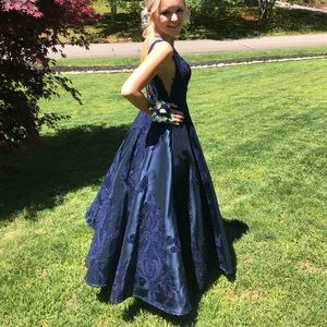 Prom dress